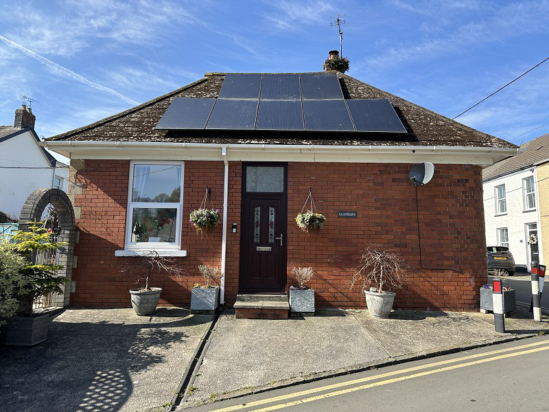 Abercrave Terrace, Caehopkin, Abercrave, Powys., photo 26
