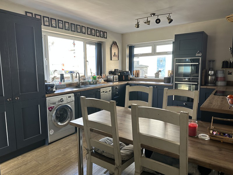 Abercrave Terrace, Caehopkin, Abercrave, Powys., photo 10