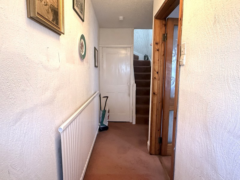 Queen Street, Llandovery, Carmarthenshire., photo 6