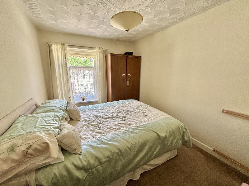 Orchard Street, Pontardawe, Swansea., photo 13