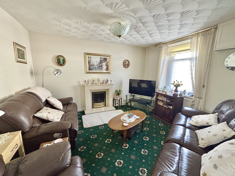 Orchard Street, Pontardawe, Swansea., photo 3