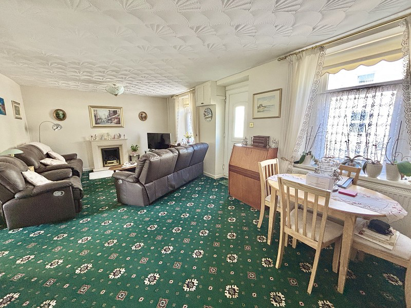 Orchard Street, Pontardawe, Swansea., photo 2
