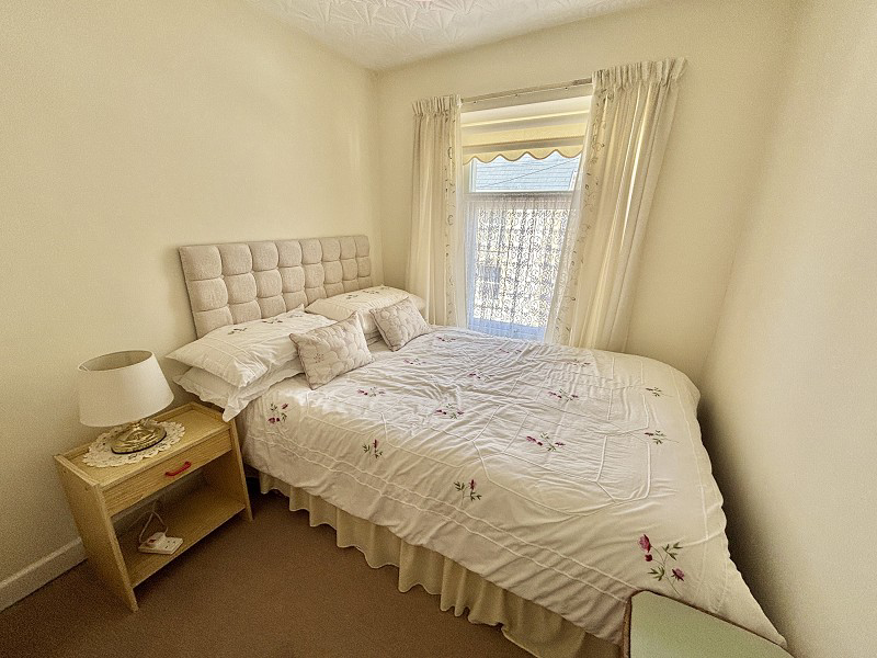 Orchard Street, Pontardawe, Swansea., photo 17