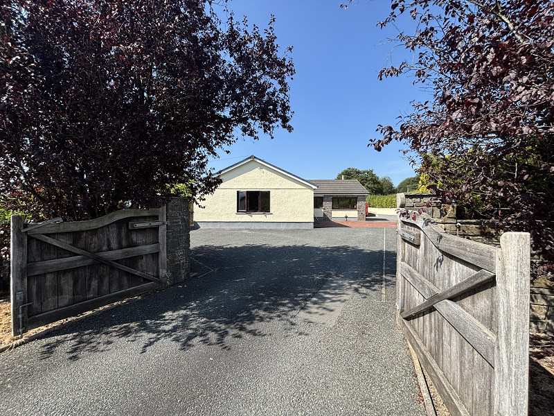 Dolau Tywi, Manordeilo, Llandeilo, Carmarthenshire.