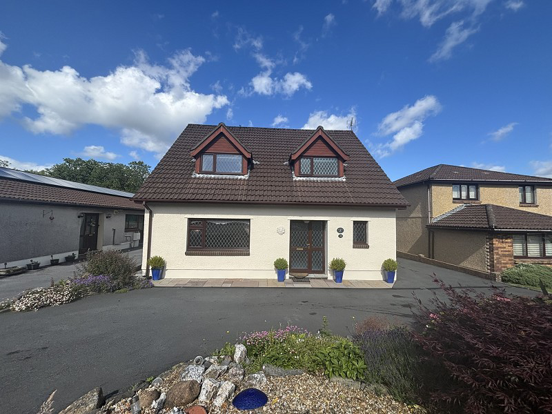 Ammanford Road, Llandybie, Ammanford, Carmarthenshire.