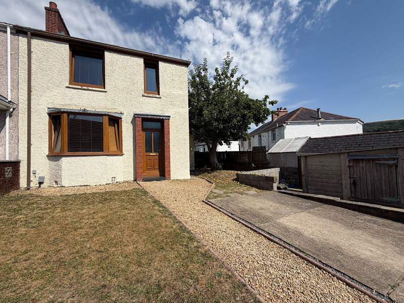 Dulais Drive, Aberdulais, Neath, Neath Port Talbot.