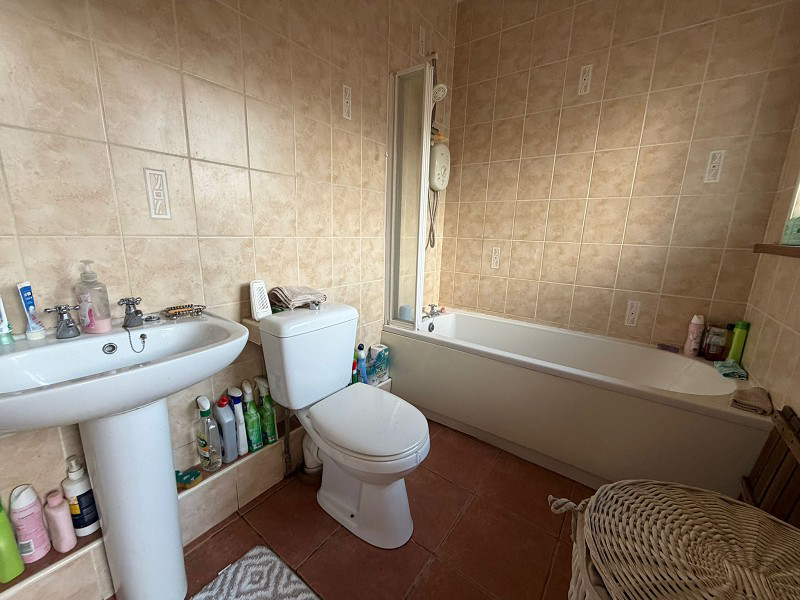 Dulais Drive, Aberdulais, Neath, Neath Port Talbot., photo 13