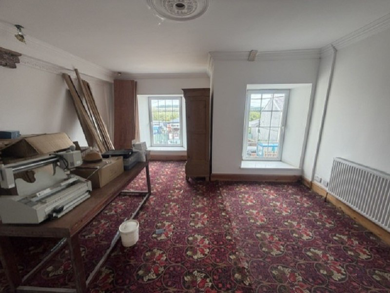 Photo 18