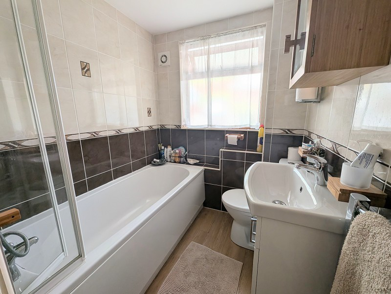Heol Gleien, Lower Cwmtwrch, Powys., photo 7