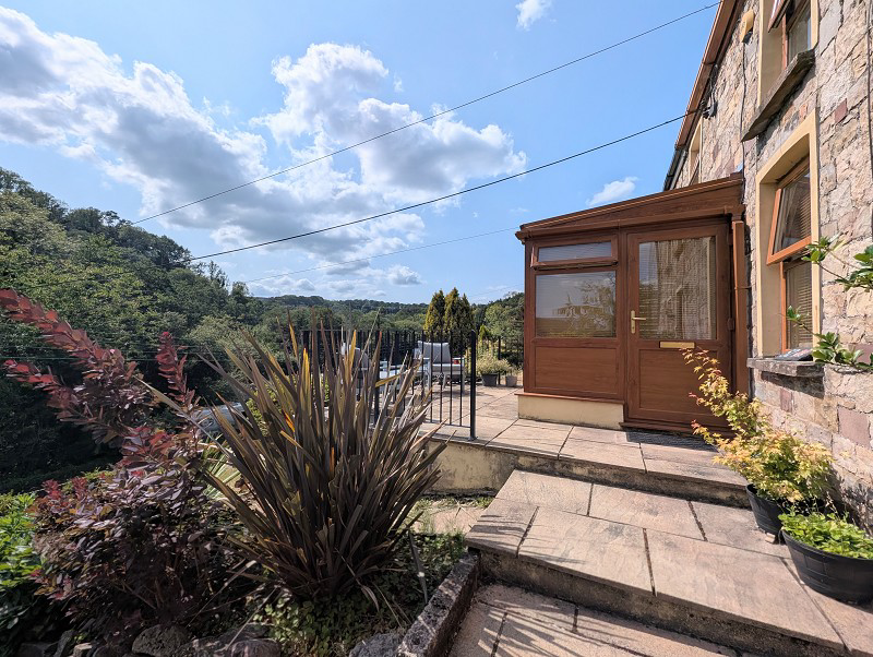 Heol Gleien, Lower Cwmtwrch, Powys.