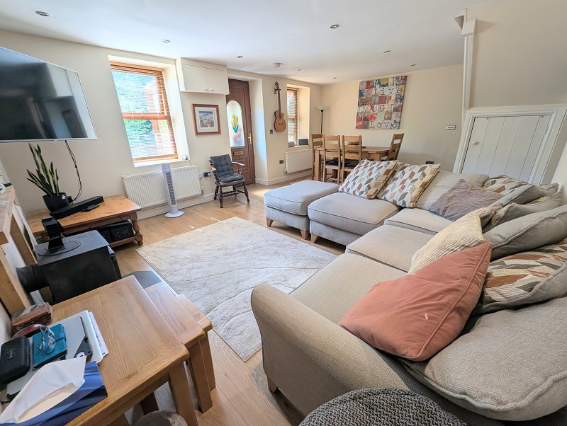 Heol Gleien, Lower Cwmtwrch, Powys., photo 2