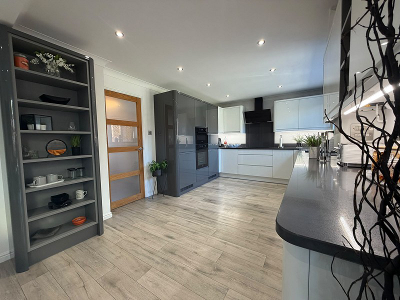 Rowan Tree Close, Bryncoch, Neath, Neath Port Talbot., photo 6