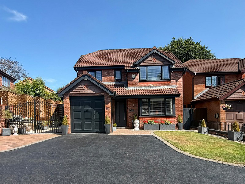 Rowan Tree Close, Neath, Neath Port Talbot.