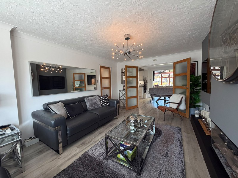 Rowan Tree Close, Bryncoch, Neath, Neath Port Talbot., photo 2