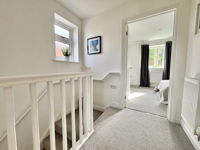 Clos Gelli Wen, Alltwen, Pontardawe, Swansea., photo 11