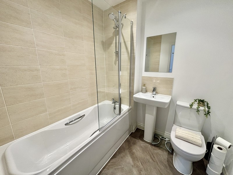 Clos Gelli Wen, Alltwen, Pontardawe, Swansea., photo 16