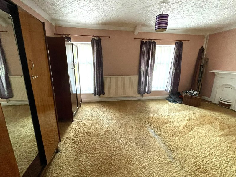 Maes-y-cwrt Terrace, Port Talbot, Neath Port Talbot., photo 8