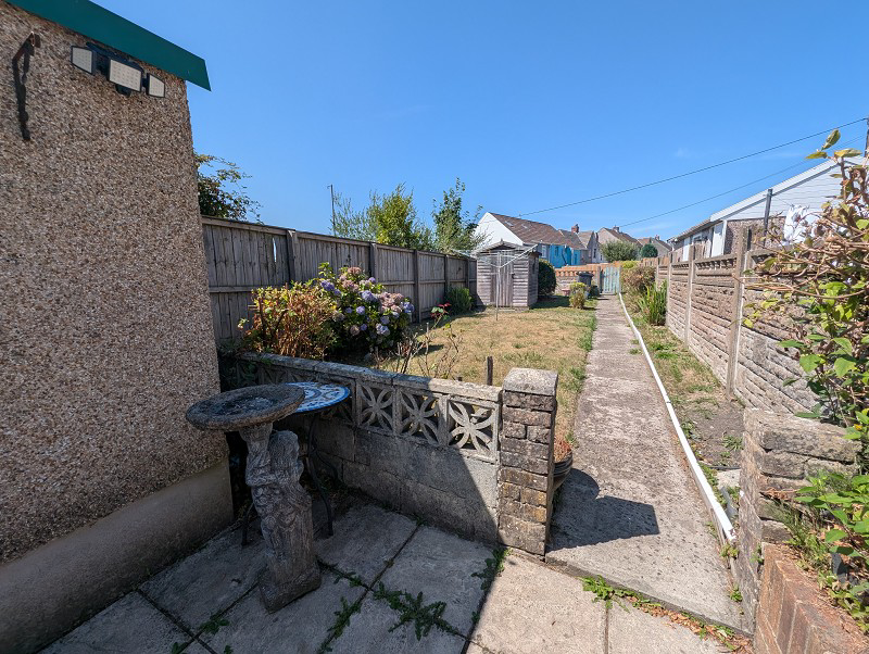 Brecon Road, Ystradgynlais, Powys., photo 17
