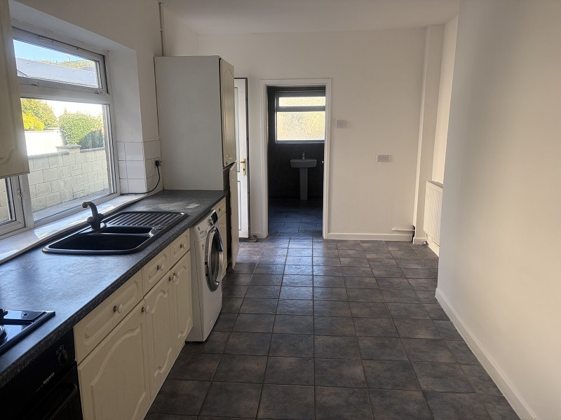 Edward Street, Glynneath, Neath, Port Talbot., photo 2