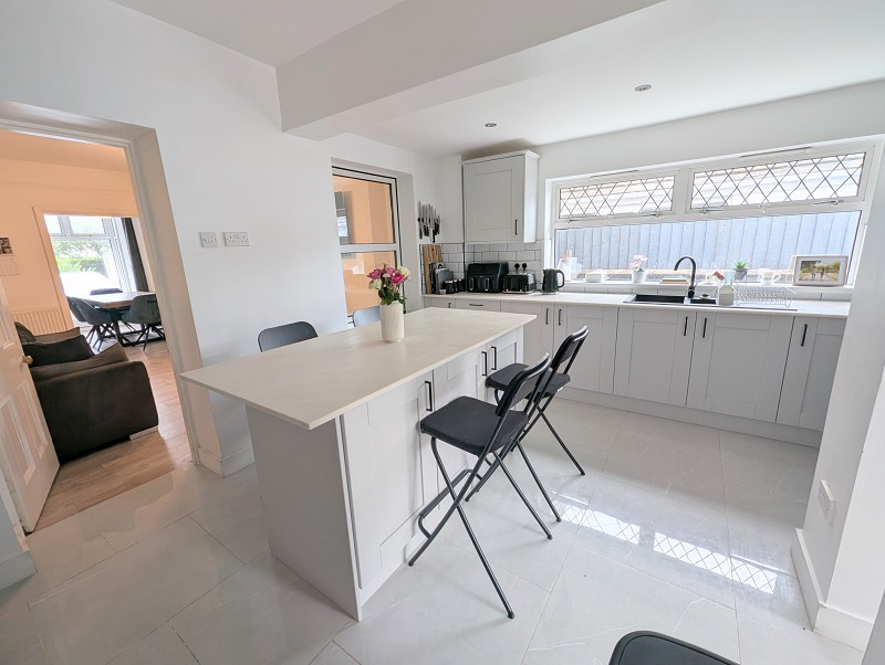 Hawthorn villas, Brecon Road, Ystradgynlais, Powys., photo 3