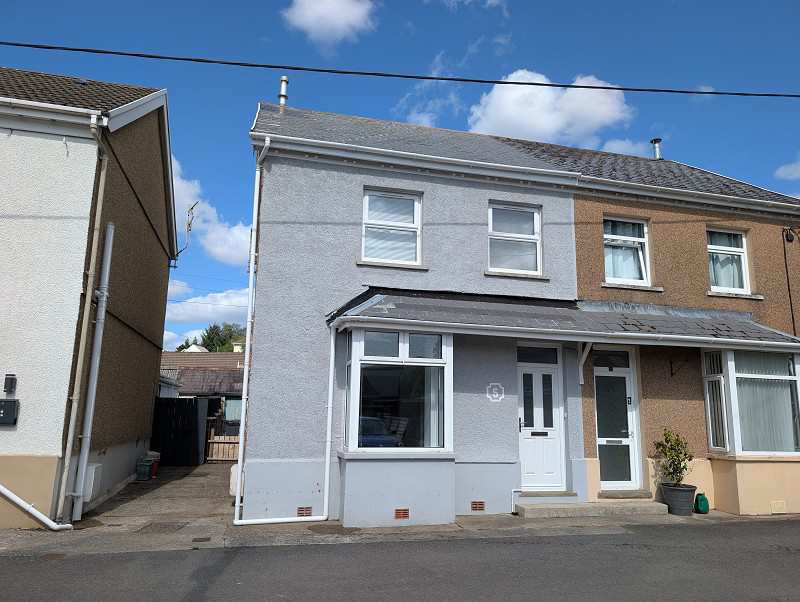 Hawthorn villas, Brecon Road, Ystradgynlais, Powys.