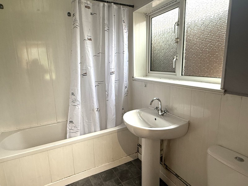 Brynglas Avenue, Cwmavon, Port Talbot, Neath Port Talbot., photo 5