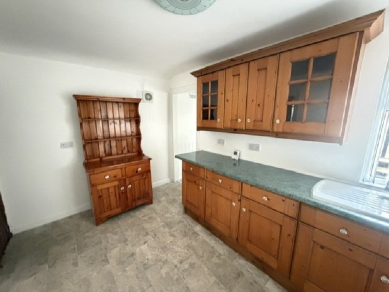 High Street, Glynneath, Neath, Port Talbot., photo 5