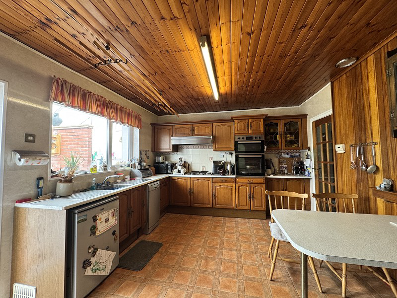 Bryncwar Road, Penygroes, Llanelli, Carmarthenshire., photo 7