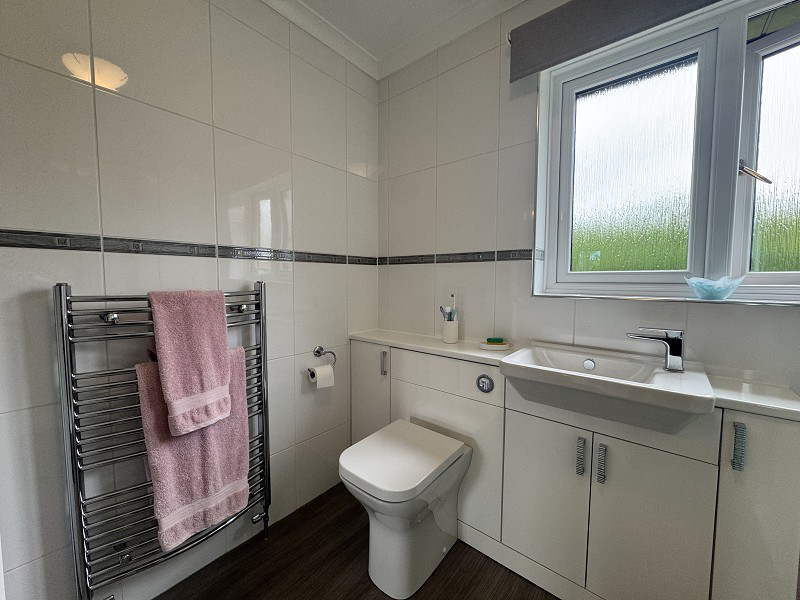 Royal Oak Court, Llandybie, Ammanford, Carmarthenshire., photo 22