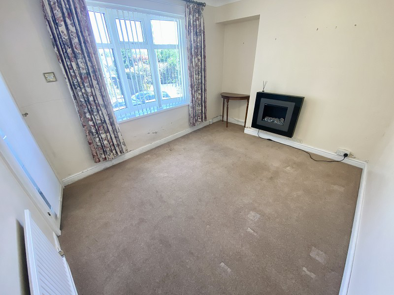 Parc-y-duc Terrace, Morriston, Swansea, City And County of Swansea., photo 2