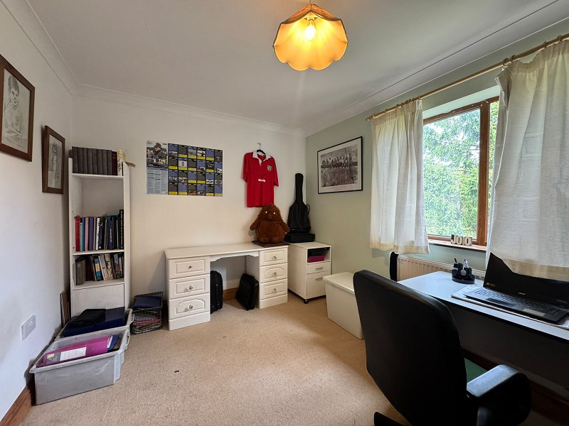 Kings Road, Llandybie, Ammanford, Carmarthenshire., photo 15