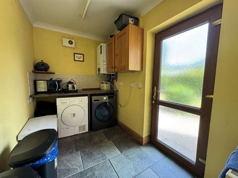 Kings Road, Llandybie, Ammanford, Carmarthenshire., photo 9