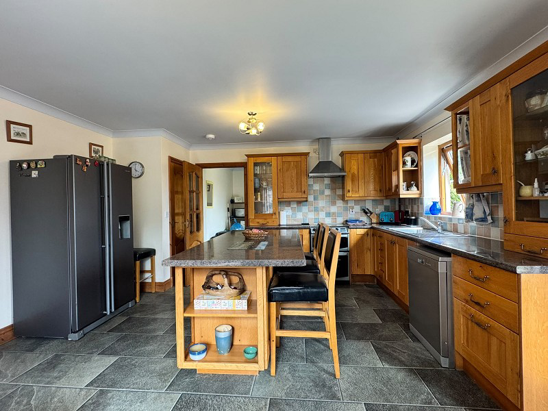 Kings Road, Llandybie, Ammanford, Carmarthenshire., photo 6