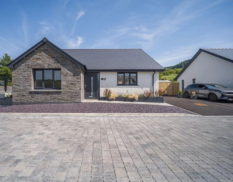 Cwmdulais Cwrt (Plot 1), Dulais Road, Seven Sisters, Neath.