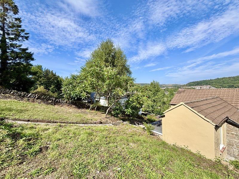 Graig Road, Alltwen, Pontardawe, Swansea., photo 26