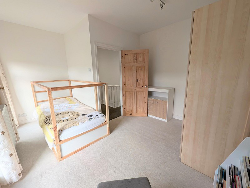 Heol Maes Pica, Lower Cwmtwrch, Swansea., photo 21