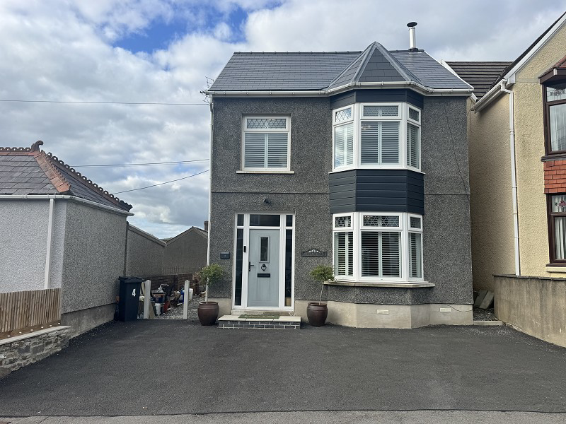 Upper Colbren Road, Gwaun Cae Gurwen, Ammanford, Carmarthenshire.