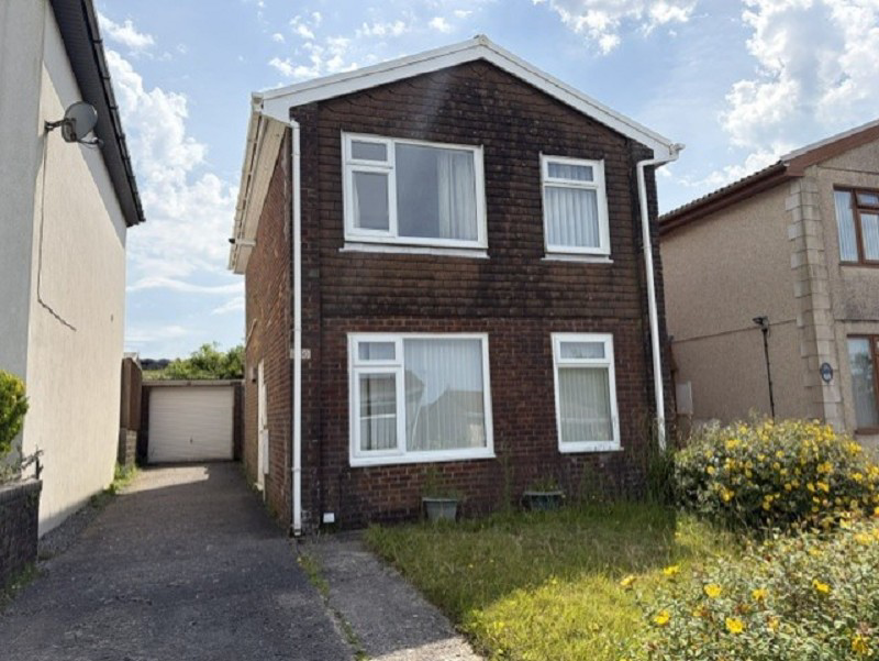 Greenwood Drive, Cimla, Neath, Neath Port Talbot.