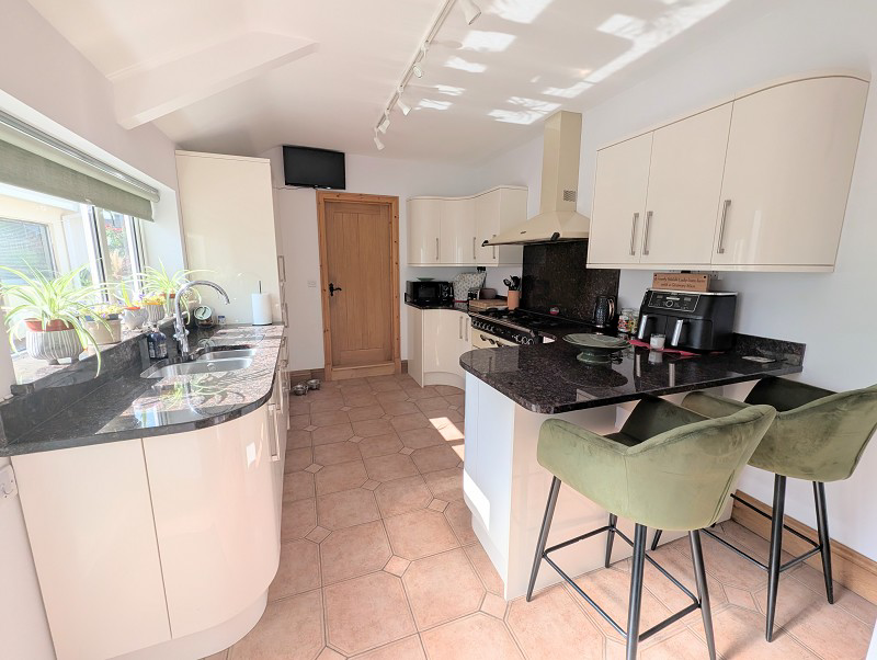 Heol Tawe, Abercrave, Powys., photo 2