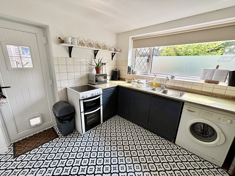 Primrose Lane, Pontardawe, Swansea., photo 10