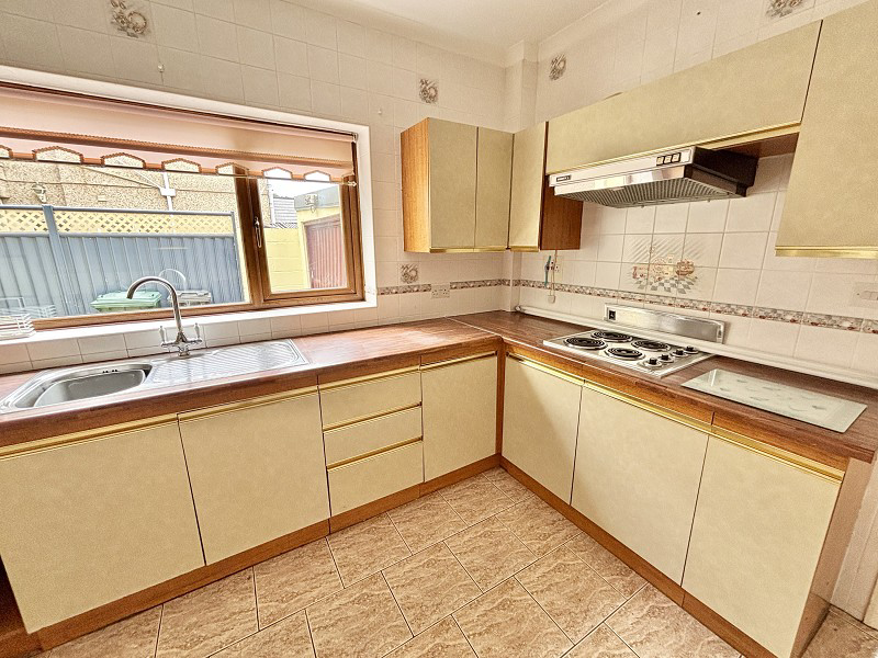 George Street, Pontardawe, Swansea., photo 8