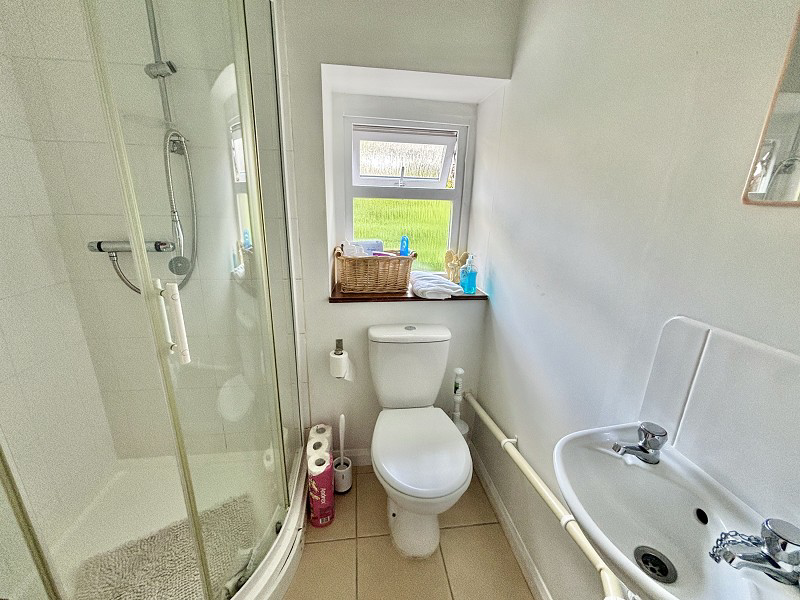 Grove Road, Pontardawe, Swansea., photo 10