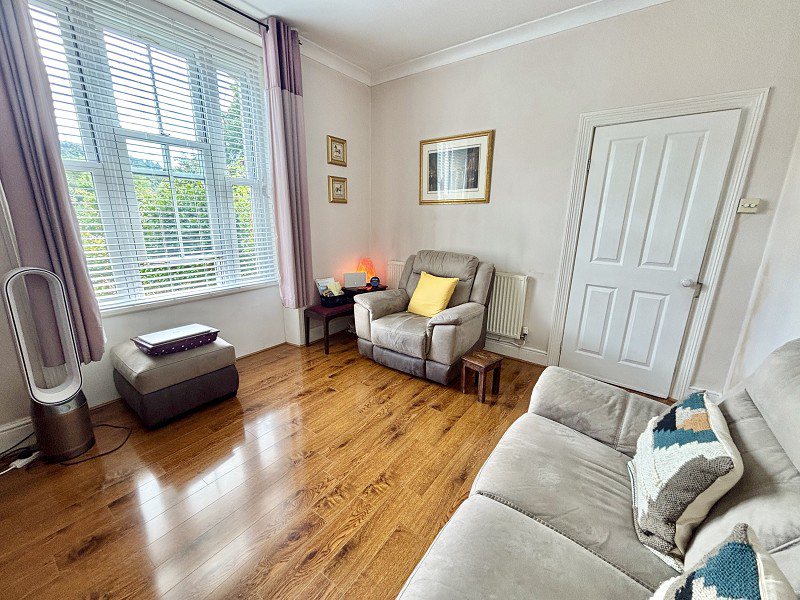 Grove Road, Pontardawe, Swansea., photo 4