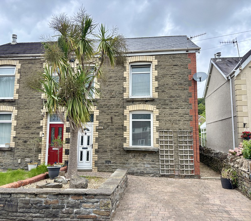 Swansea Road, Trebanos, Pontardawe, Swansea.