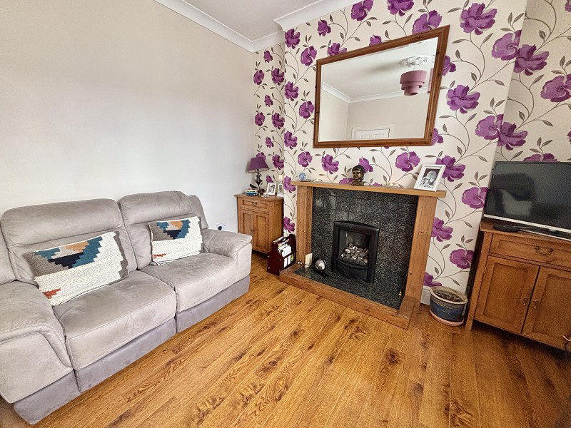 Grove Road, Pontardawe, Swansea., photo 3