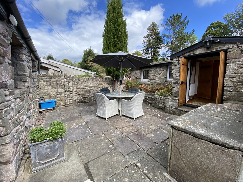 Bridge Street, Crickhowell, Powys., photo 14