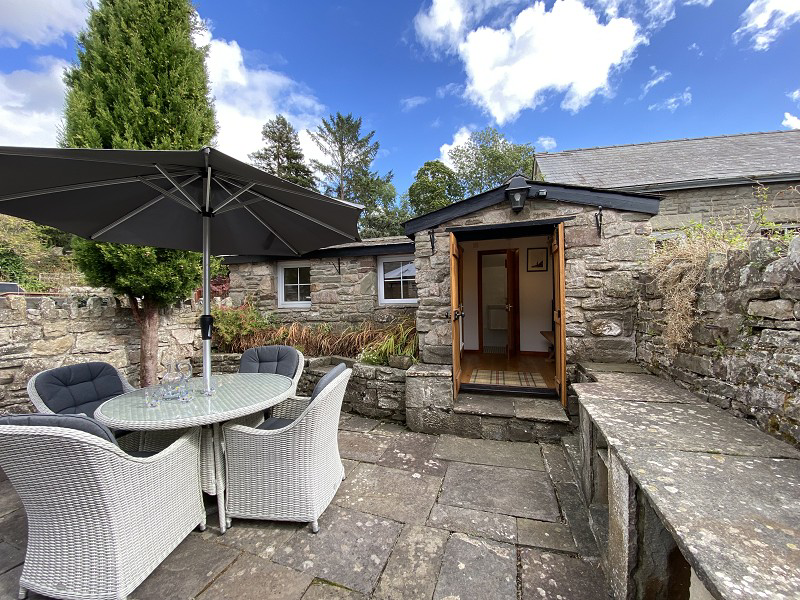 Bridge Street, Crickhowell, Powys., photo 16