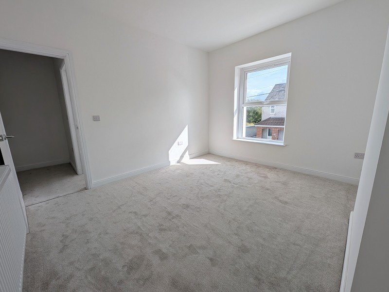 Lewis Avenue, Cwmllynfell, Neath Port Talbot., photo 9