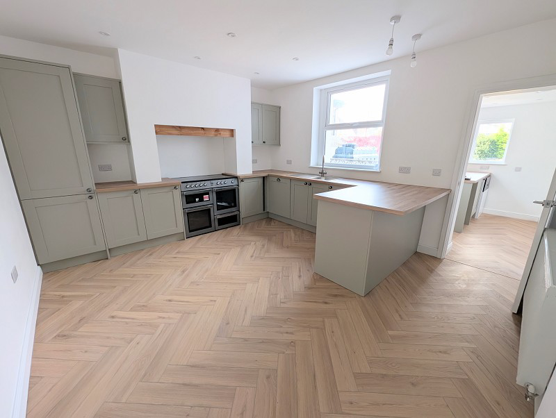 Lewis Avenue, Cwmllynfell, Neath Port Talbot., photo 20