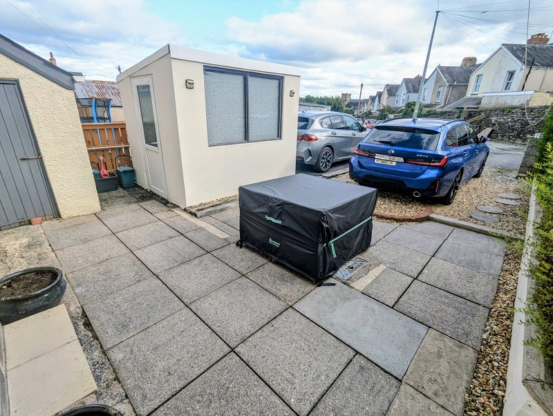 Glannant Road, Carmarthen, Carmarthenshire., photo 19